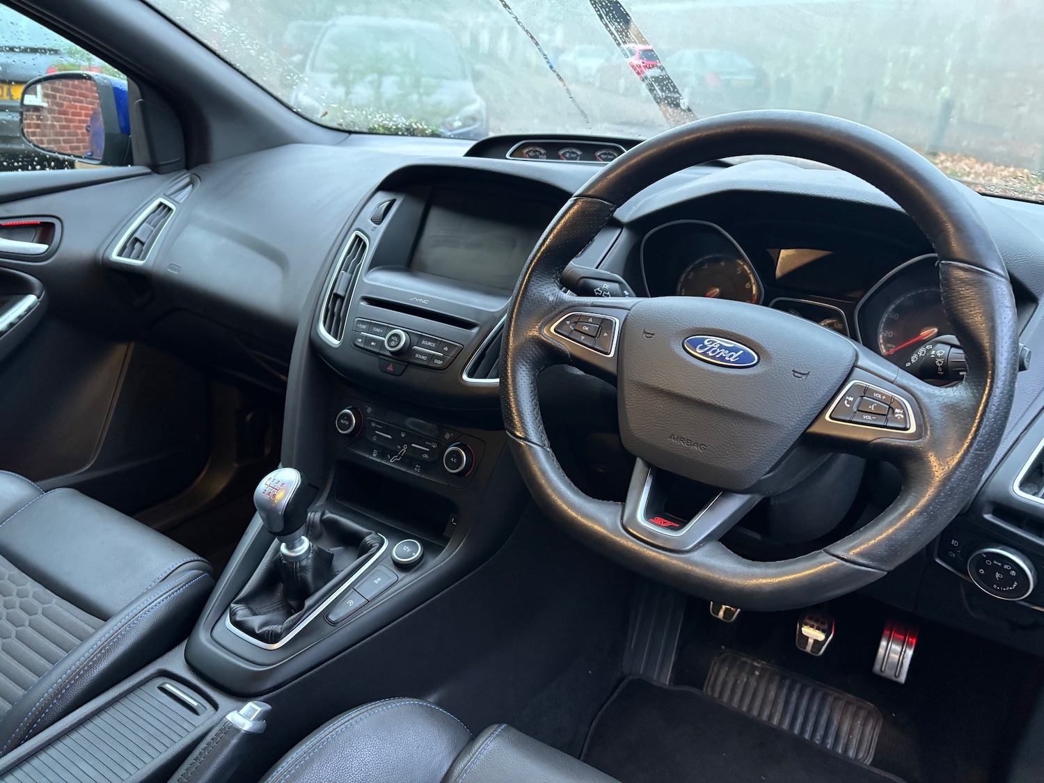 Used Ford Focus 2015 for sale - 76663117: Photo 15