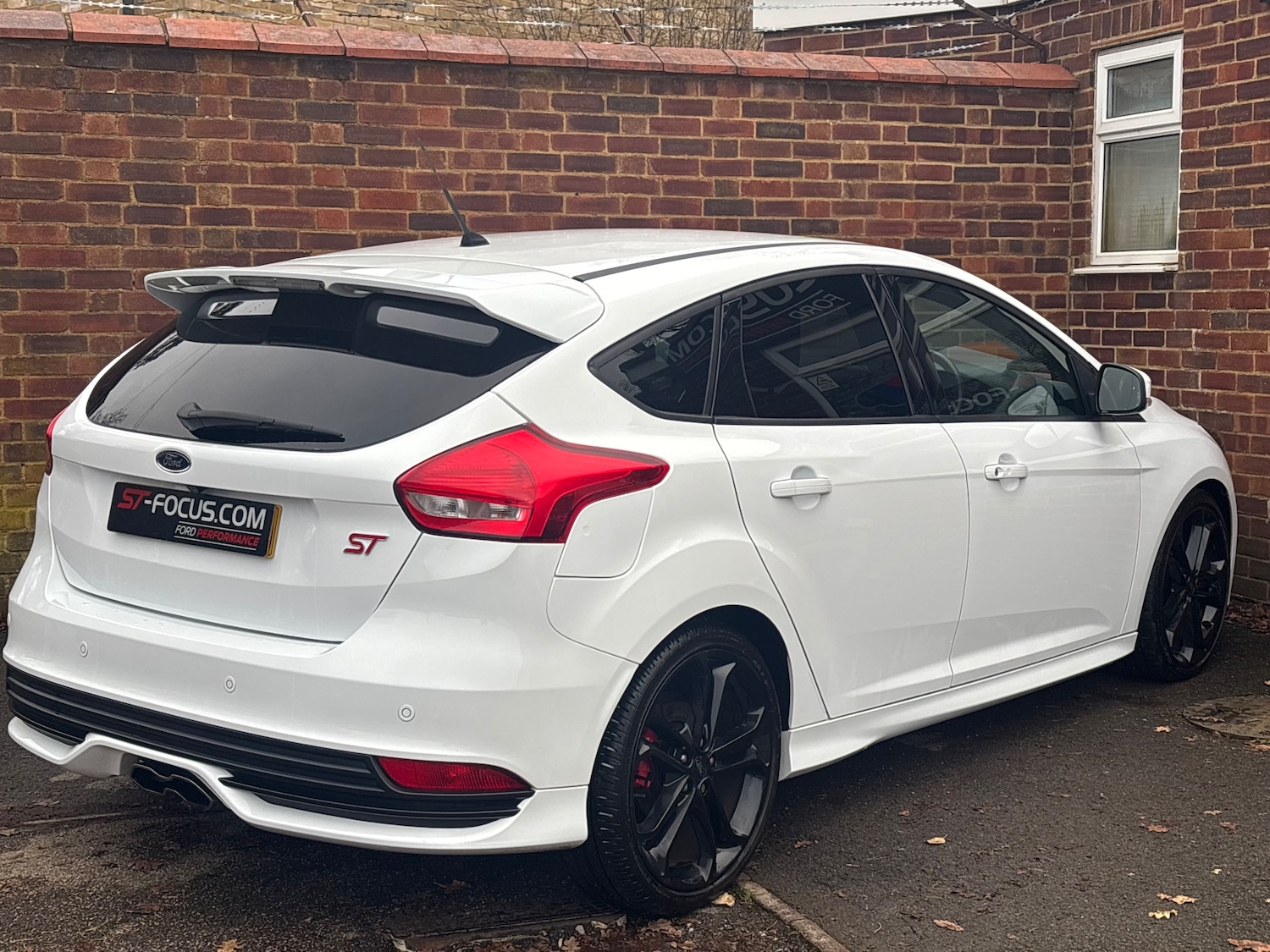 Used Ford Focus 2017 for sale - 76697808: Photo 13