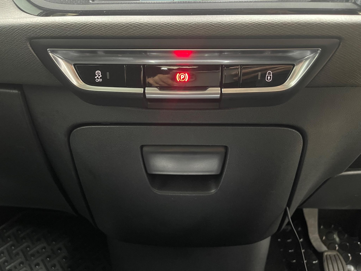 Vehicle 32