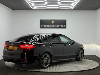 Used Ford Mondeo 2017 for sale - 75838731: Photo