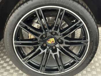 Used Porsche Cayenne 2017 for sale - 74838490: Photo