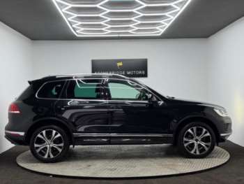 Used Volkswagen Touareg 2015 for sale - 73706210: Photo