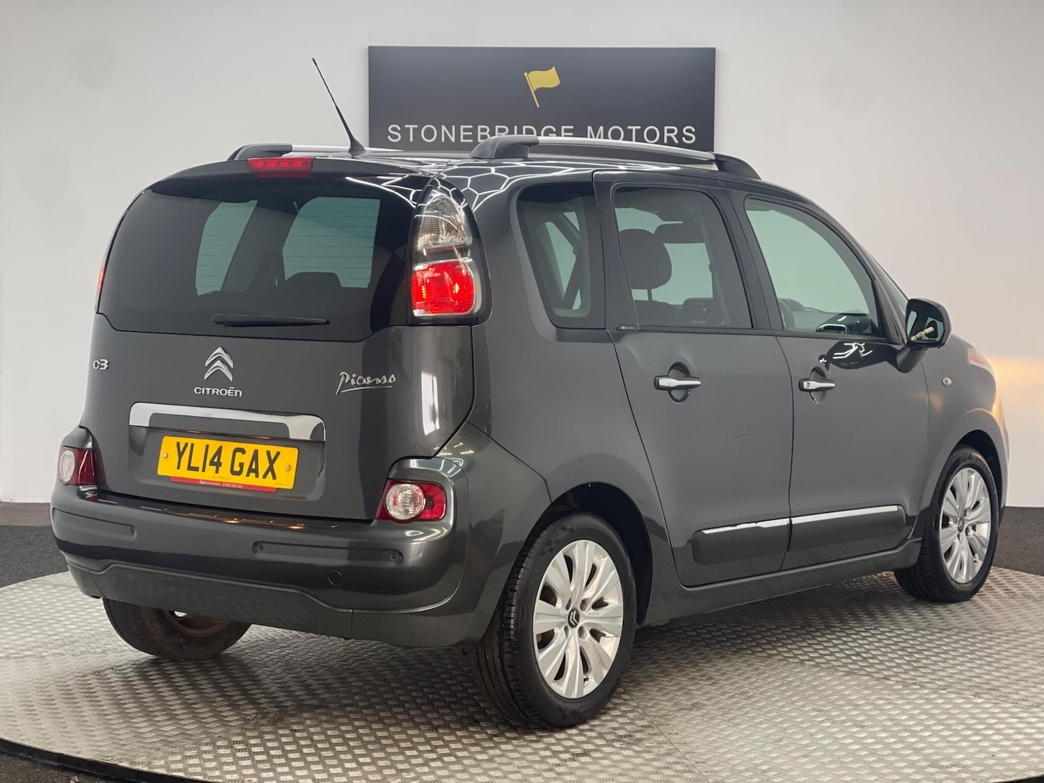 Vehicle 4