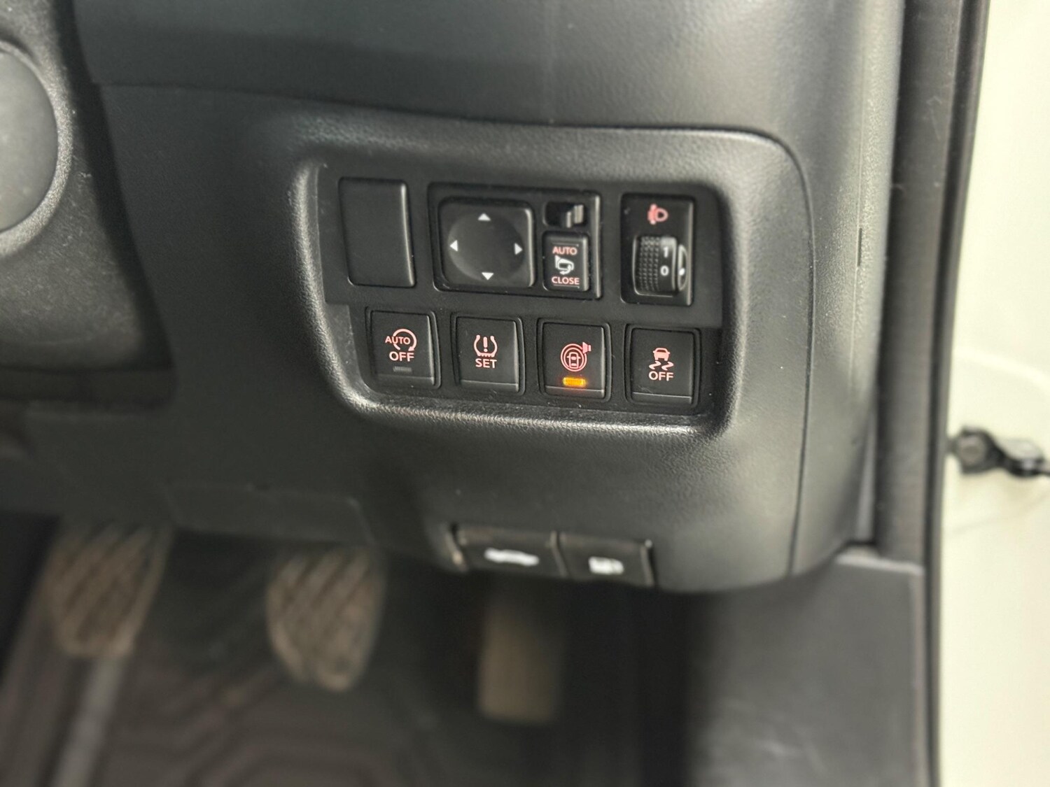 Vehicle 33