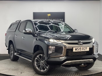 Mitsubishi - L200