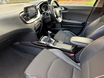 Used Kia XCeed 2020 for sale - 76532366: Photo