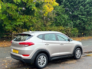 Used Hyundai TUCSON 2018 for sale - 76322101: Photo 4