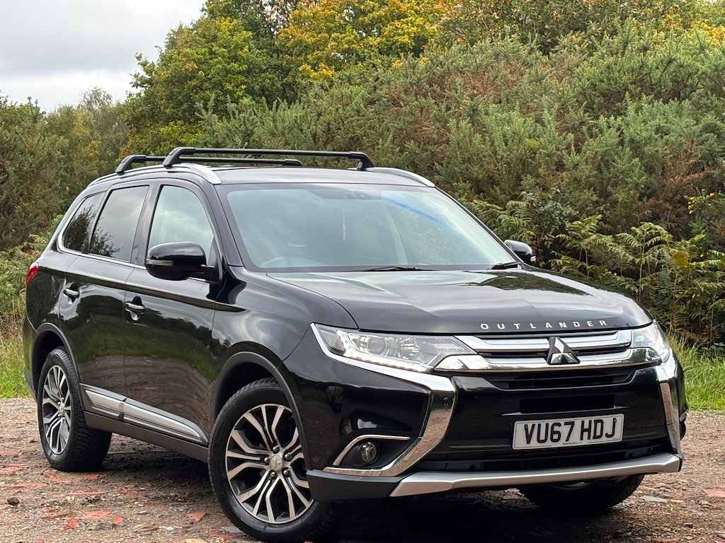 Used Mitsubishi Outlander 2017 for sale - 76196195: Photo 1