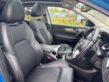 Used Nissan Qashqai 2018 for sale - 76117191: Photo 2