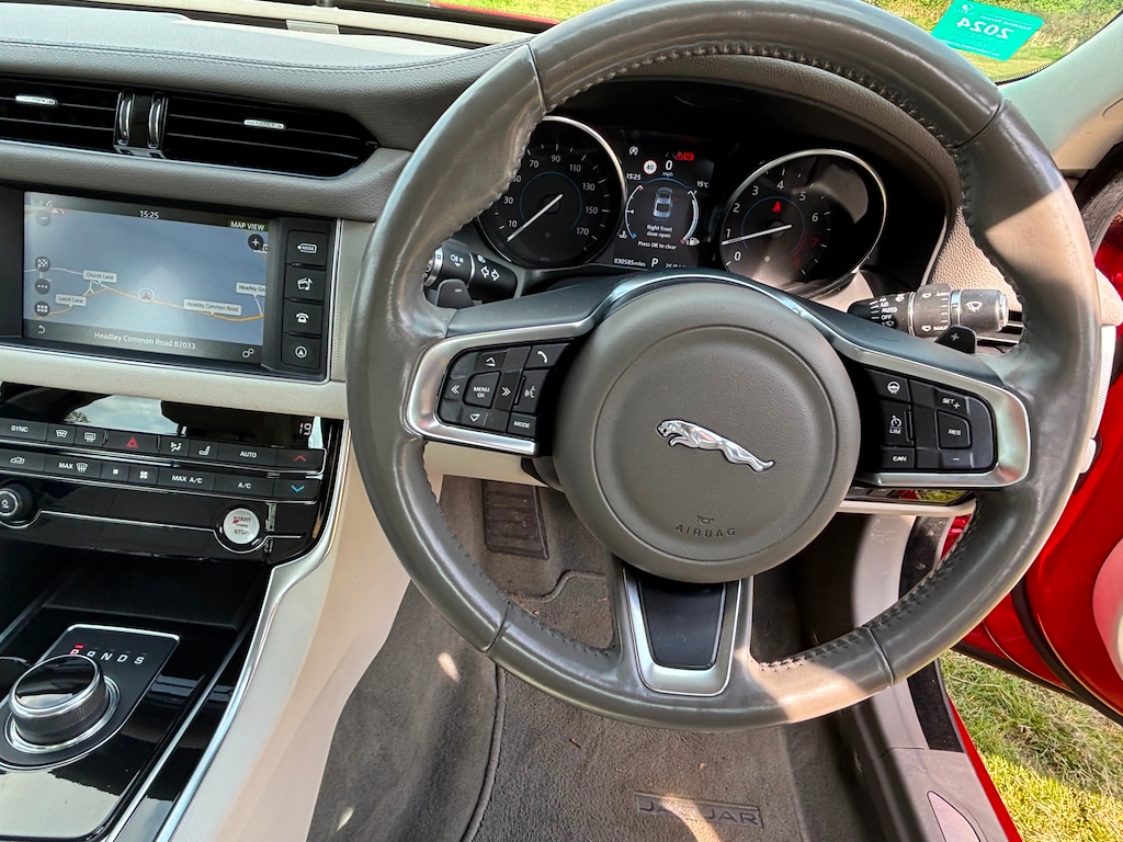Used Jaguar XF 2018 for sale - 76378661: Photo 8