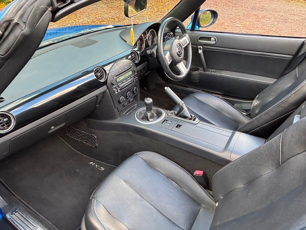 Used Mazda MX-5 2006 for sale - 76532347: Photo 2