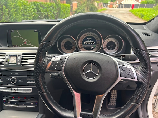 Used Mercedes-Benz E-Class 2015 for sale - 75572233: Photo 9