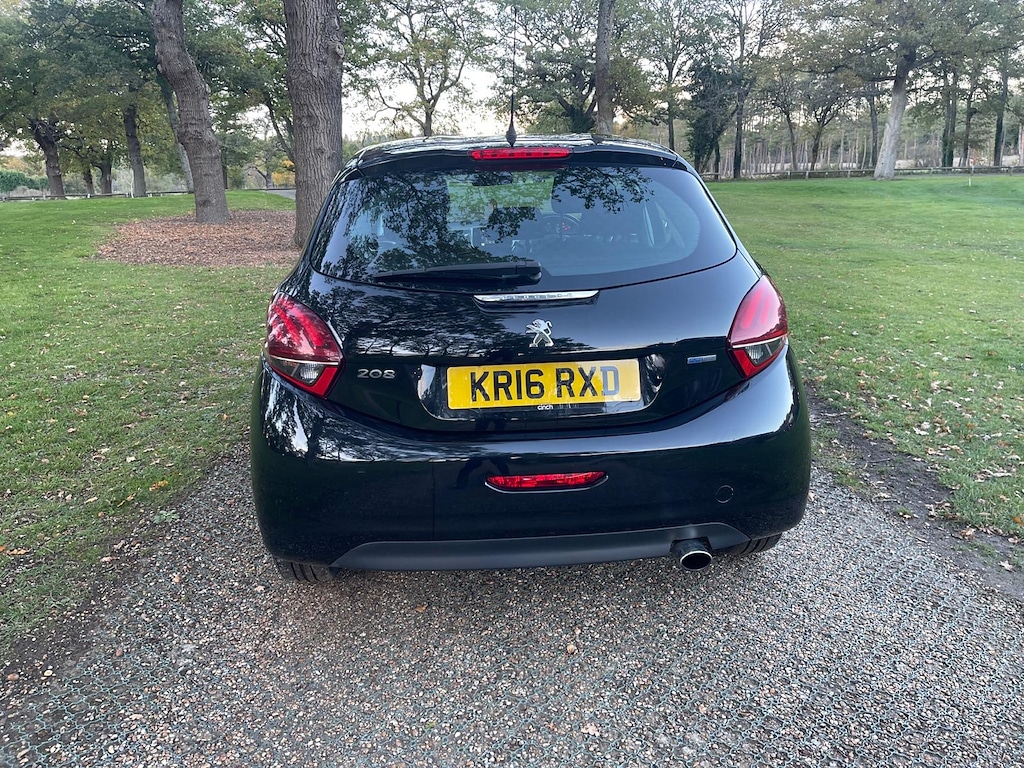 Used Peugeot 208 2016 for sale - 76415455: Photo 6