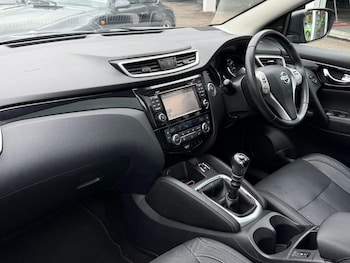 Used Nissan Qashqai 2015 for sale - 75869498: Photo