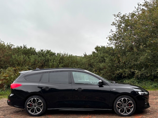 Used Ford Focus 2021 for sale - 76290153: Photo 5