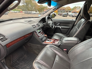 Used Volvo XC90 2011 for sale - 76466632: Photo