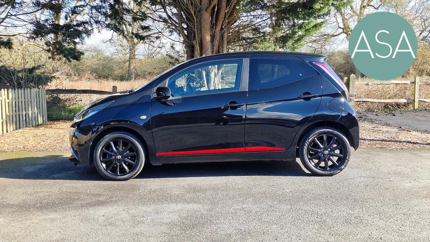 Used Toyota AYGO 2017 for sale - 77880934: Photo 10