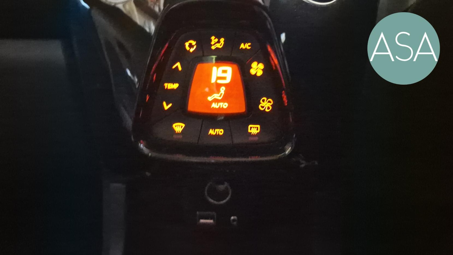 Used Toyota AYGO 2017 for sale - 77880934: Photo 17