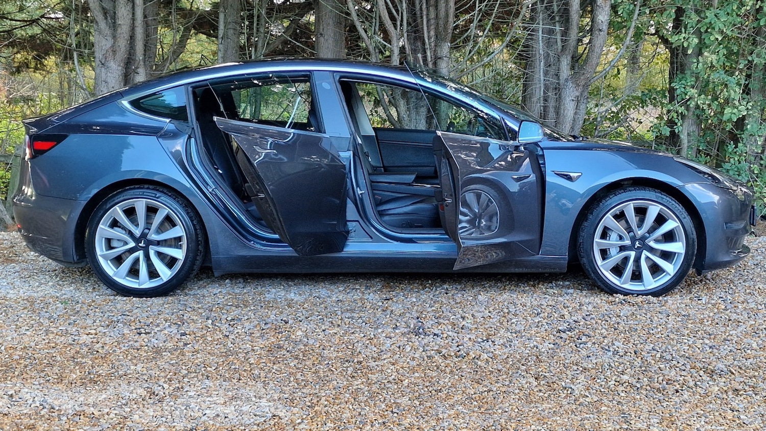 Used Tesla Model 3 2020 for sale - 76439956: Photo 3