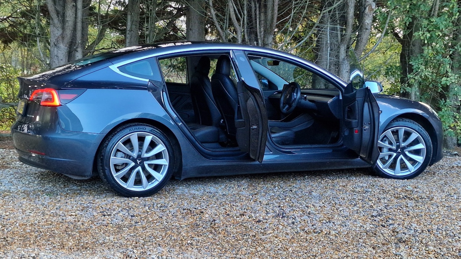 Used Tesla Model 3 2020 for sale - 76439956: Photo 5
