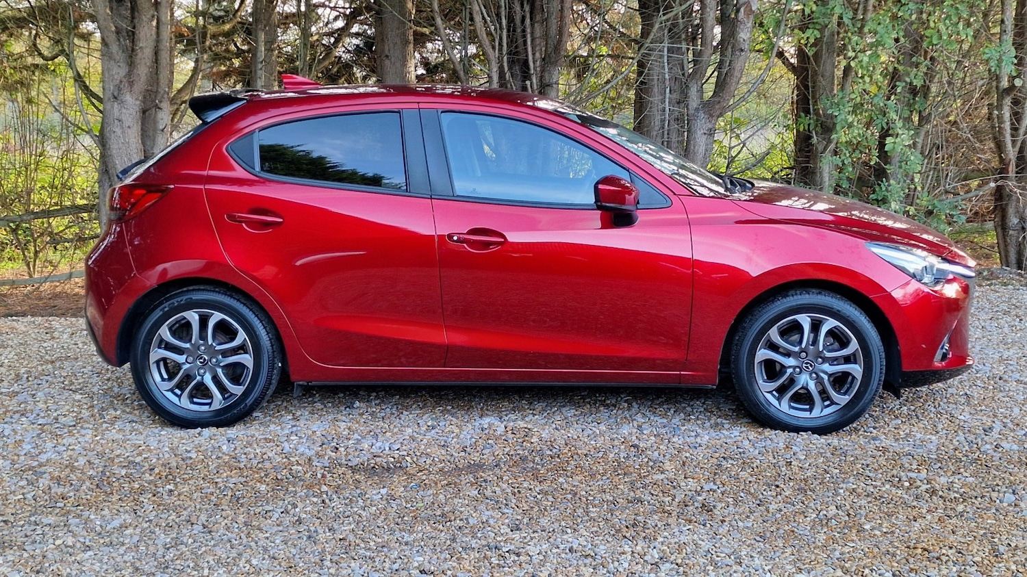 Used Mazda Mazda2 2018 for sale - 76571164: Photo 3
