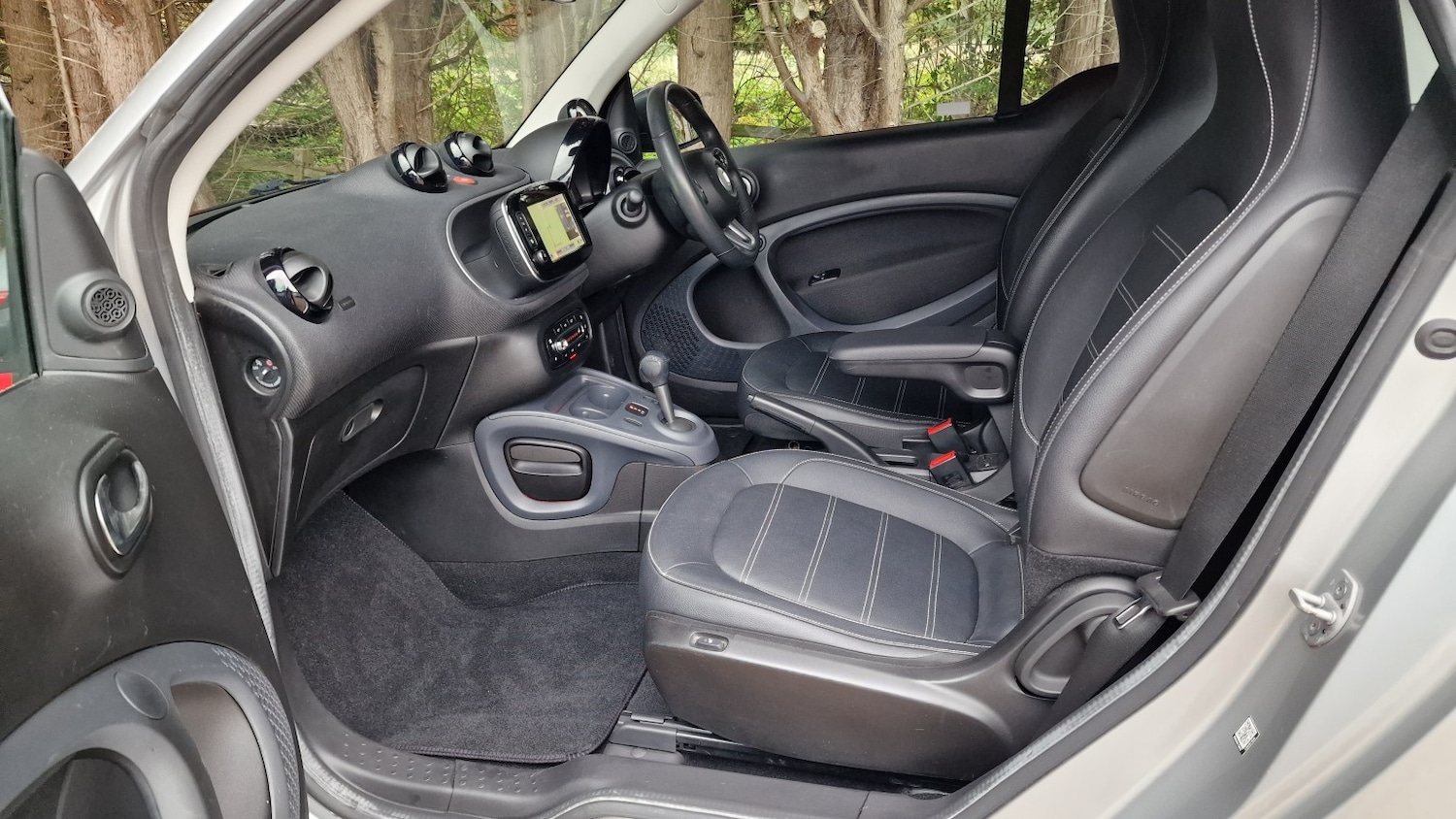 Used smart fortwo 2017 for sale - 76769584: Photo 19