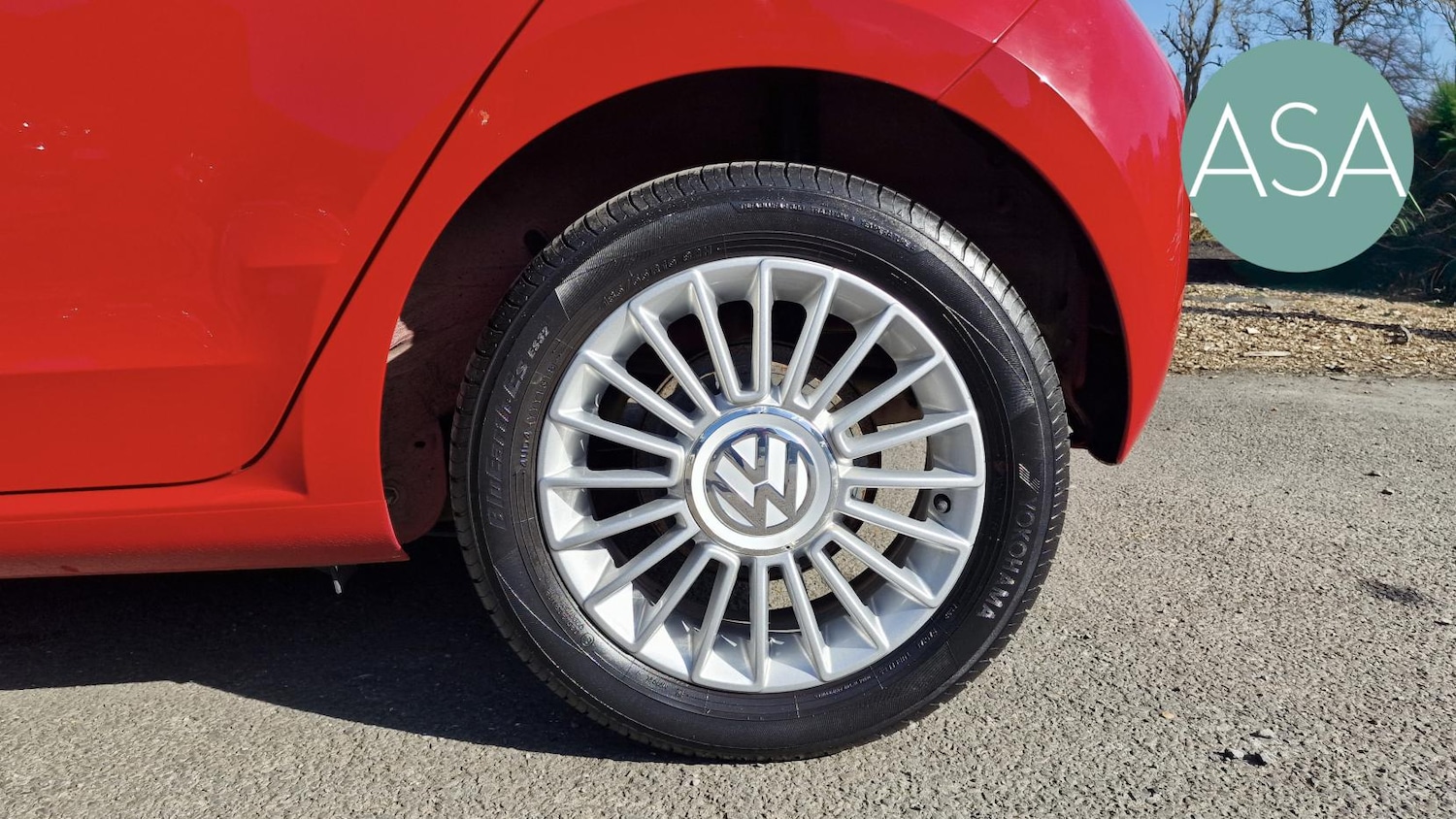 Used Volkswagen up! 2014 for sale - 77953947: Photo 27