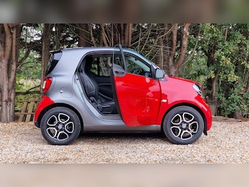 Used smart fortwo 2017 for sale - 76198174: Photo 3