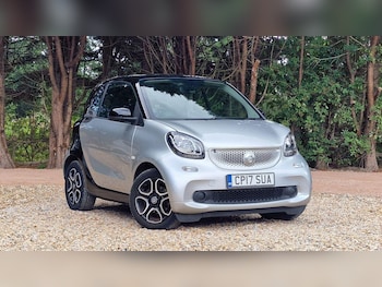 Used smart fortwo 2017 for sale - 75626926: Photo