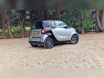 Used smart fortwo 2017 for sale - 75626926: Photo