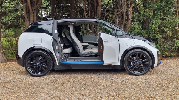 Used BMW i3 2018 for sale - 76230994: Photo 3