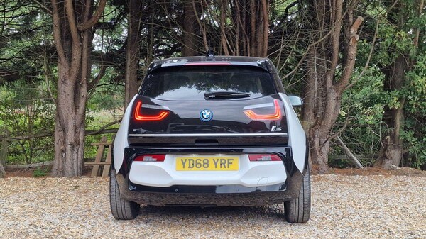 Used BMW i3 2018 for sale - 76230994: Photo 8