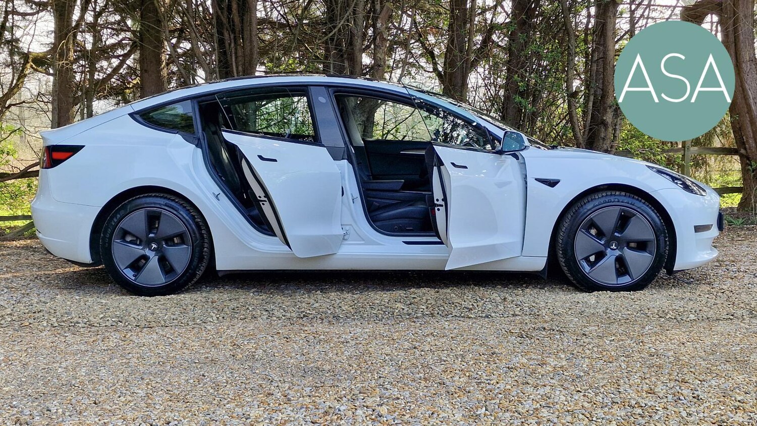 Used Tesla Model 3 2021 for sale - 78112150: Photo 8