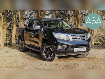 Used Nissan Navara 2020 for sale - 77864856: Photo