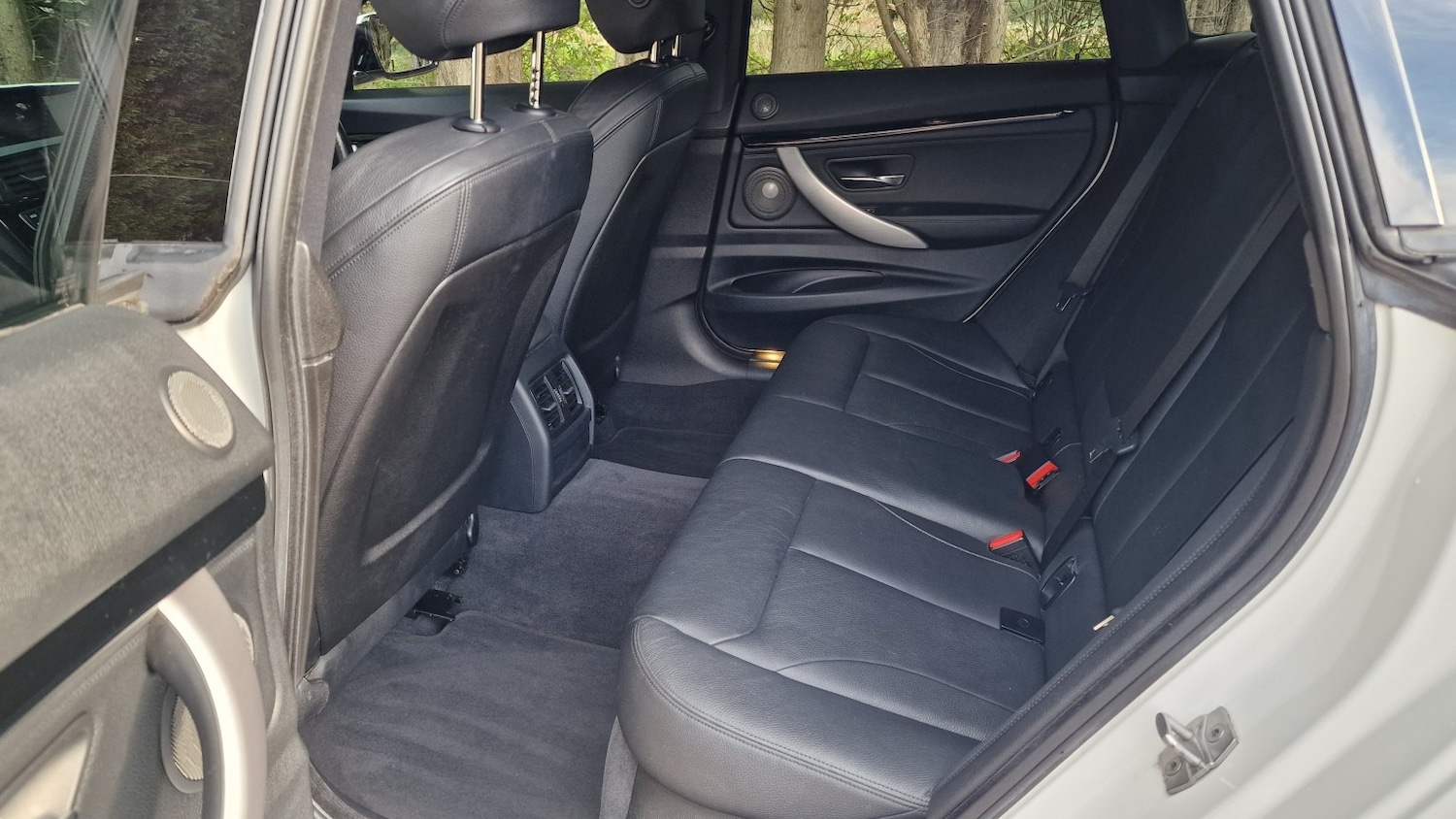 Used BMW 3 Series 2017 for sale - 76571147: Photo 21