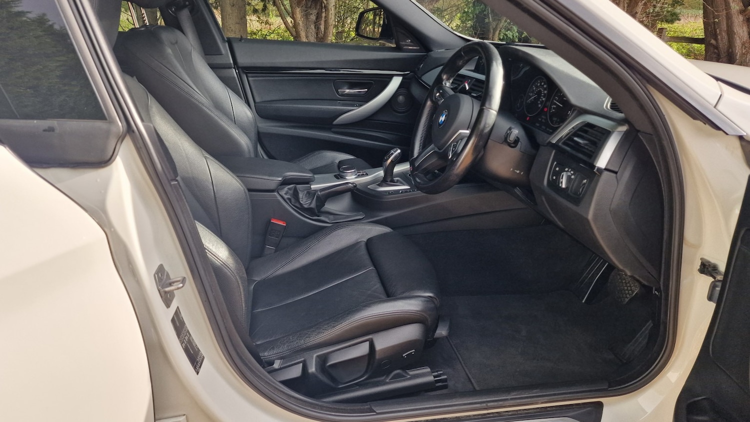 Used BMW 3 Series 2017 for sale - 76571147: Photo 6