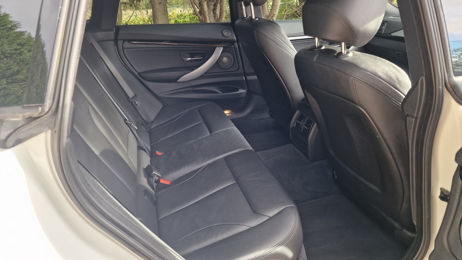 Used BMW 3 Series 2017 for sale - 76571147: Photo 8