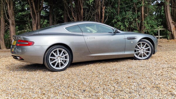 Used Aston Martin DB9 2008 for sale - 75626934: Photo 4
