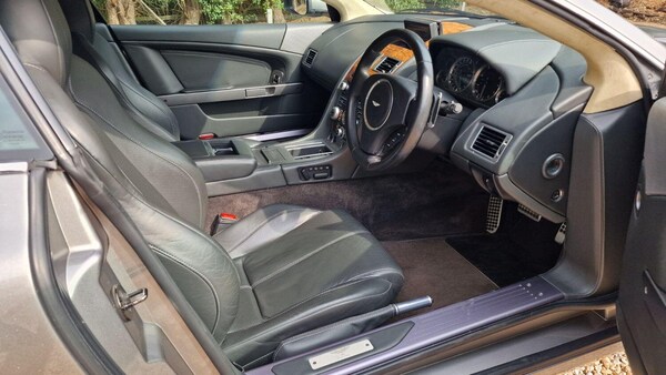 Used Aston Martin DB9 2008 for sale - 75626934: Photo 6