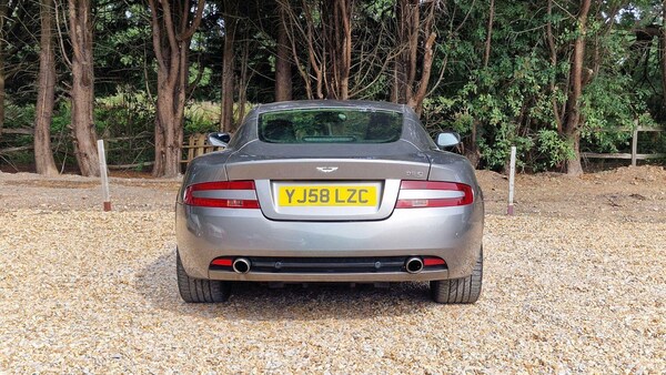 Used Aston Martin DB9 2008 for sale - 75626934: Photo 7
