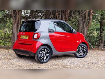 Used smart fortwo 2017 for sale - 76198292: Photo