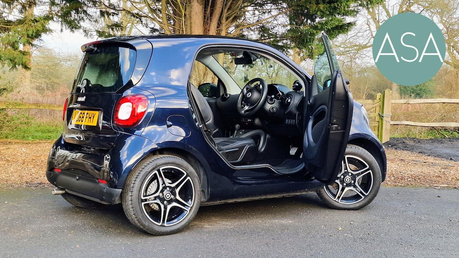 Used smart fortwo 2018 for sale - 77864855: Photo 5