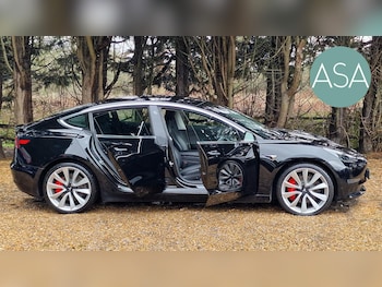 Used Tesla Model 3 2019 for sale - 77409515: Photo