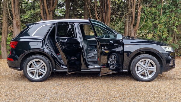 Used Audi Q5 2020 for sale - 76225324: Photo 3