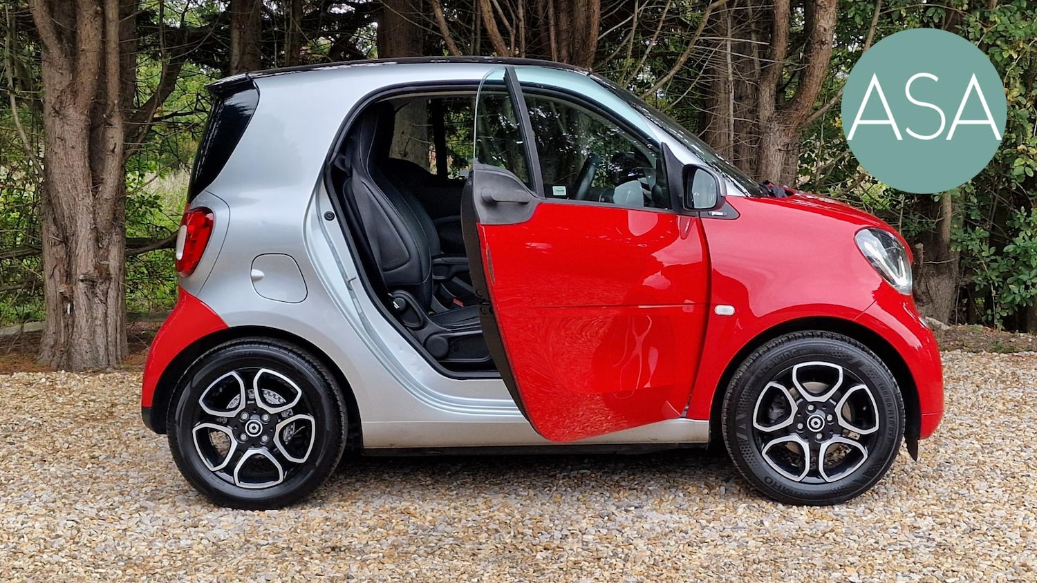 Used smart fortwo 2017 for sale - 77412876: Photo 3