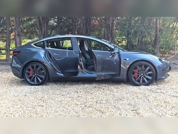 Used Tesla Model 3 2020 for sale - 75529928: Photo