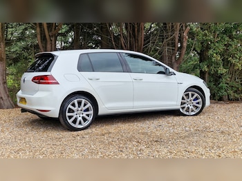 Used Volkswagen Golf 2016 for sale - 76198253: Photo 2