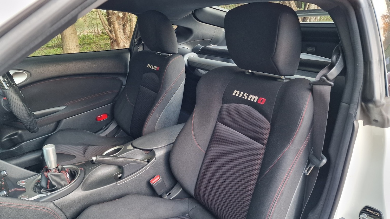 Used Nissan 370 Z 2014 for sale - 76643402: Photo 16