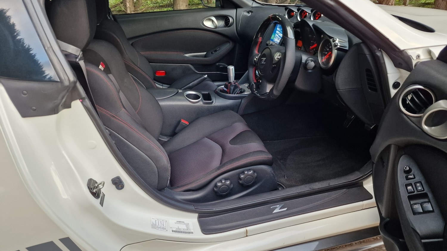 Used Nissan 370 Z 2014 for sale - 76643402: Photo 6