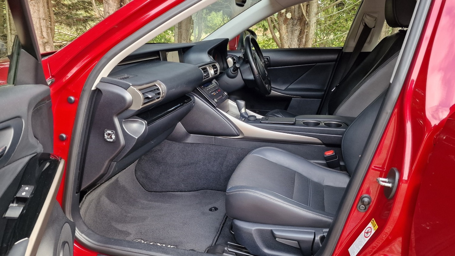 Used Lexus IS 2016 for sale - 76387368: Photo 22